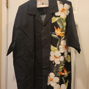 Hilo Hattie Black Floral Hawaiian Shirt